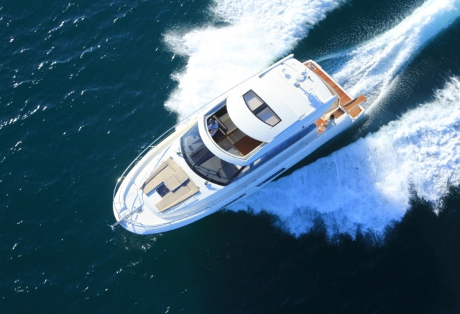Prestige 450 S