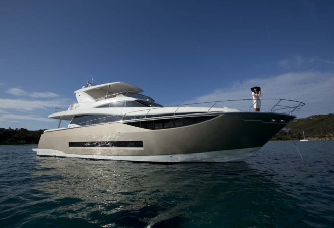 Prestige 750
